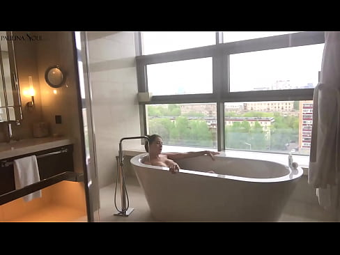 ❤️ Riesiges Babe wichst leidenschaftlich ihre Muschi im Badezimmer ❤❌ Just porn bei de.marketapp.top ️❤